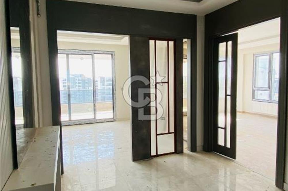 COLDWELL BANKER OMEGA'DAN NEW STAR YAPIDA SATILIK DAİRE