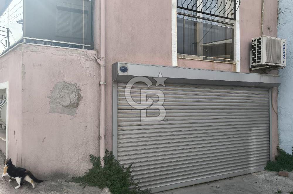 Konak Gültepe'de Köşe Konumda 90 m2 2+1 Daire Teraslı