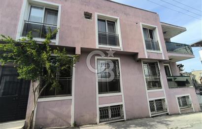 Konak Gültepe'de Köşe Konumda 90 m2 2+1 Daire Teraslı