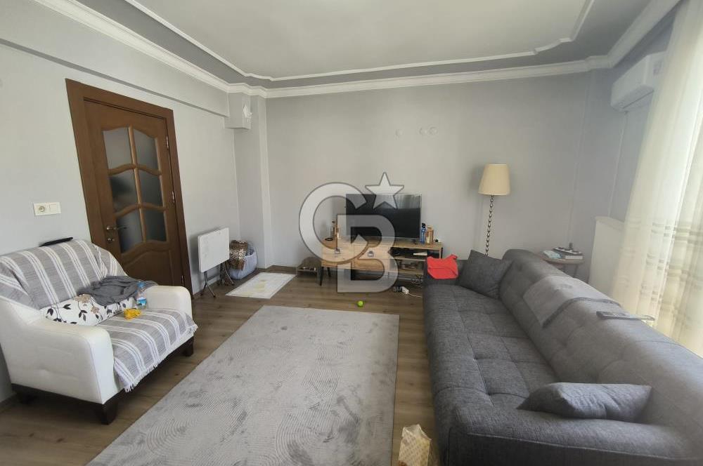 Konak Gültepe'de Köşe Konumda 90 m2 2+1 Daire Teraslı