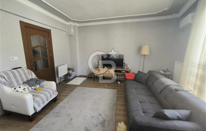 Konak Gültepe'de Köşe Konumda 90 m2 2+1 Daire Teraslı