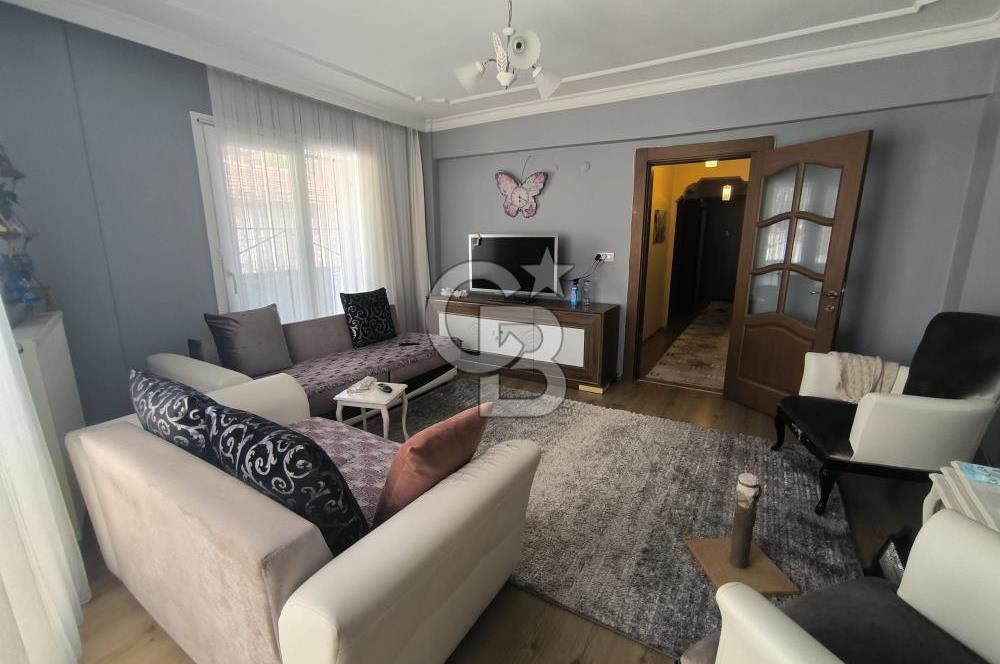 Konak Gültepe'de Köşe Konumda Ara Kat 2+1 Daire 