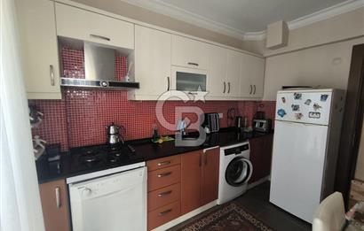 Konak Gültepe'de Köşe Konumda Ara Kat 2+1 Daire 