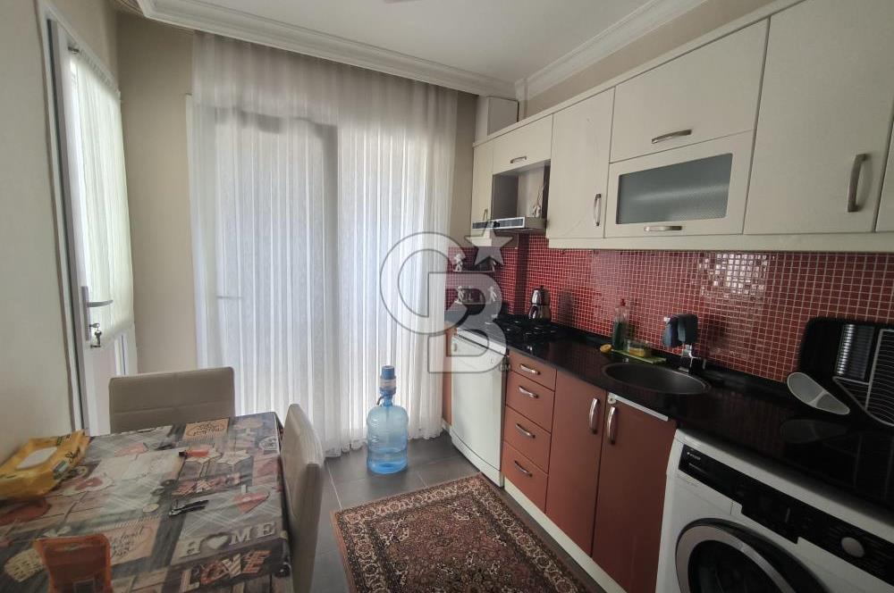 Konak Gültepe'de Köşe Konumda Ara Kat 2+1 Daire 