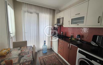 Konak Gültepe'de Köşe Konumda Ara Kat 2+1 Daire 