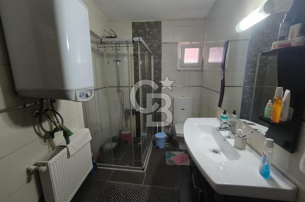 Konak Gültepe'de Köşe Konumda Ara Kat 2+1 Daire 