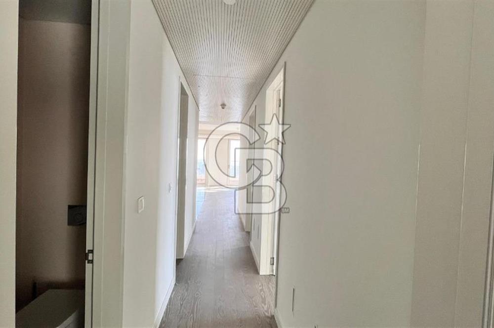 MİSTRAL REZİDANS'DA SATILIK KÖRFEZ MANZARALI 3+1 DAİRE