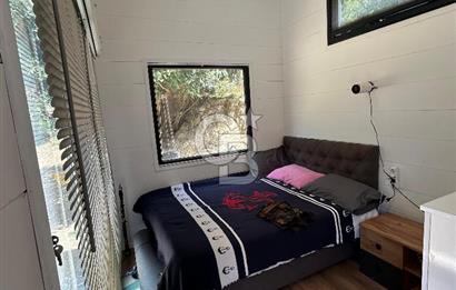 DATÇA HIZIRŞAHTA İÇİNDE TINYHOUSE OLAN MEYVE BAHÇESİ YOLU OLAN 