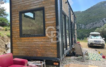 DATÇA HIZIRŞAHTA İÇİNDE TINYHOUSE OLAN MEYVE BAHÇESİ YOLU OLAN 