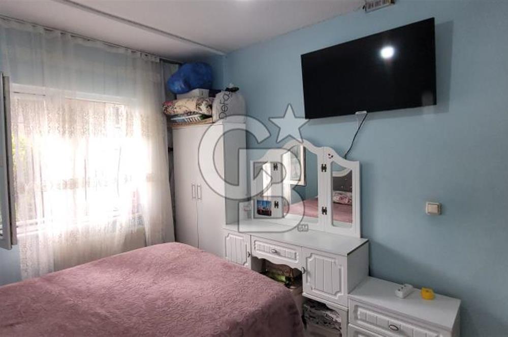 Karşıyaka Zübeyde Hanım mah.de Geniş 2+1 Satılık Daire.