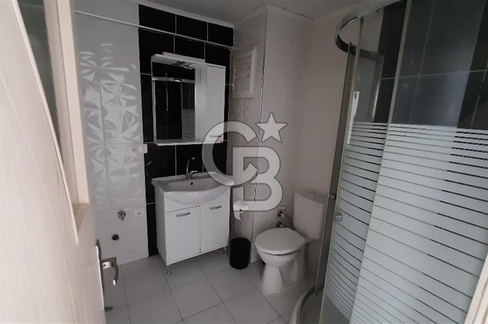 BARBAROS MAHALLESİ HAVAALANINA 300 METRE MESAFEDE 2+1 DAİRE