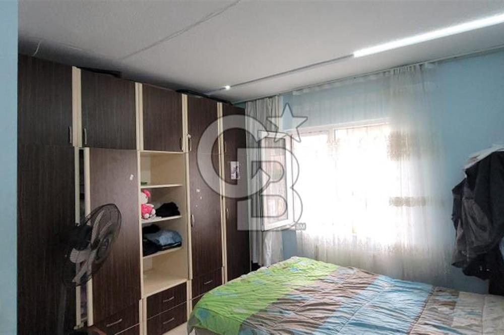 Karşıyaka Zübeyde Hanım mah.de Geniş 2+1 Satılık Daire.
