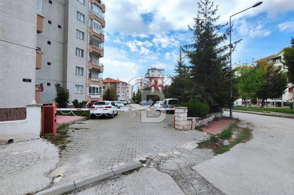 CB CITY'DEN AKARBAŞI'NDA 3+1 ARA KAT OTOPARKLI SATILIK DAİRE