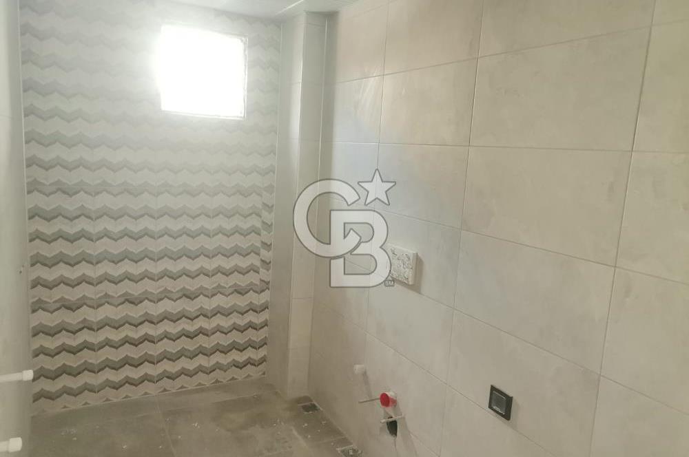 ALİAĞA MERKEZDE LÜKS TASARIMLI 1+1 SATILIK DAİRE