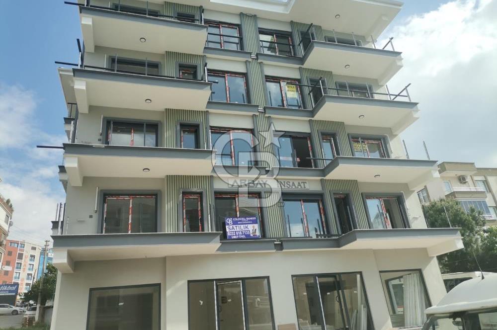 ALİAĞA MERKEZDE LÜKS TASARIMLI 1+1 SATILIK DAİRE