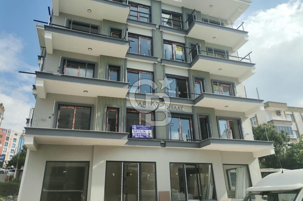ALİAĞA MERKEZDE LÜKS TASARIMLI 1+1 SATILIK DAİRE