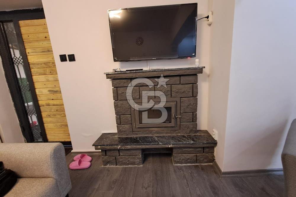 Dikili´ de Eşyalı Kiralık Bahçeli Dubleks Villa