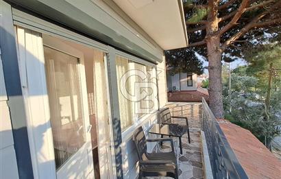 Dikili´ de Eşyalı Kiralık Bahçeli Dubleks Villa