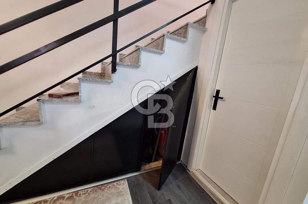 Dikili´ de Eşyalı Kiralık Bahçeli Dubleks Villa
