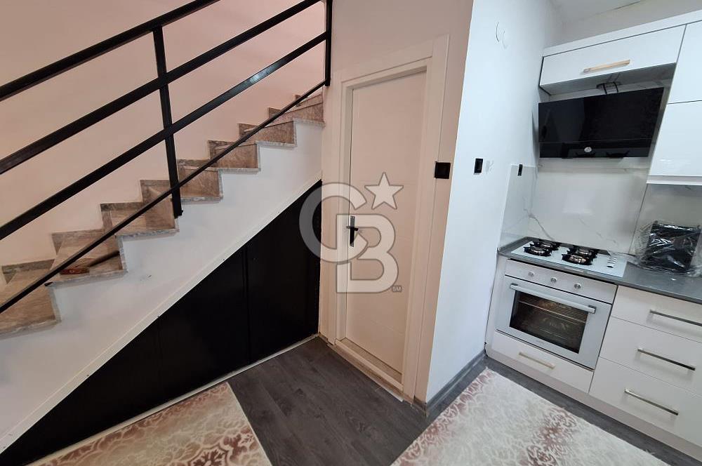 Dikili´ de Eşyalı Kiralık Bahçeli Dubleks Villa