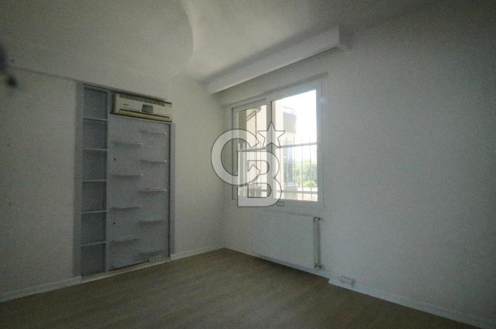 Mersin Mezitli Menderes LİPARİS 2 Sitesi 4+1 KİRALIK,