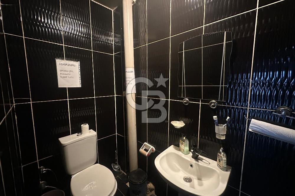 Işıkkent Ayakkabıcılar Sitesinde 400m2 Satılık Komple İşyeri 