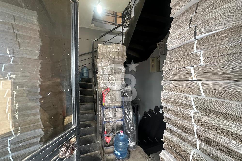 Işıkkent Ayakkabıcılar Sitesinde 400m2 Satılık Komple İşyeri 