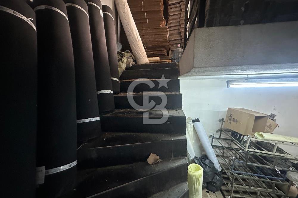 Işıkkent Ayakkabıcılar Sitesinde 400m2 Satılık Komple İşyeri 
