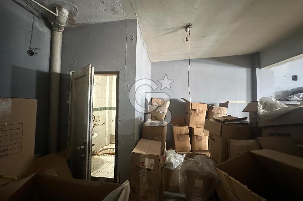 Işıkkent Ayakkabıcılar Sitesinde 400m2 Satılık Komple İşyeri 