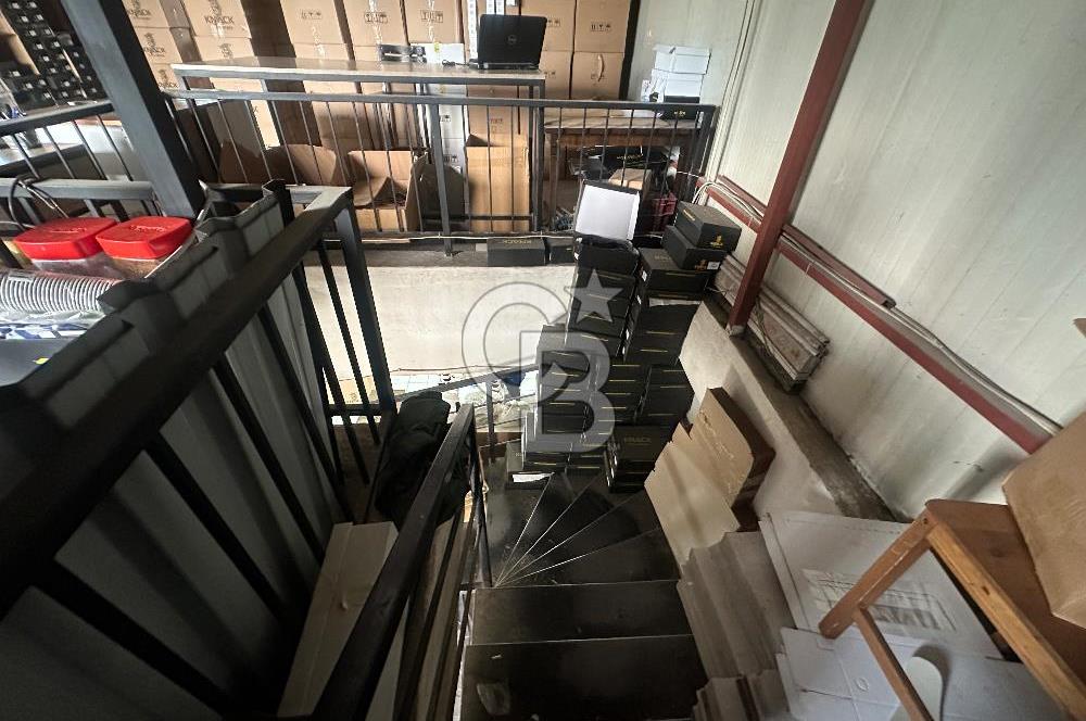 Işıkkent Ayakkabıcılar Sitesinde 400m2 Satılık Komple İşyeri 