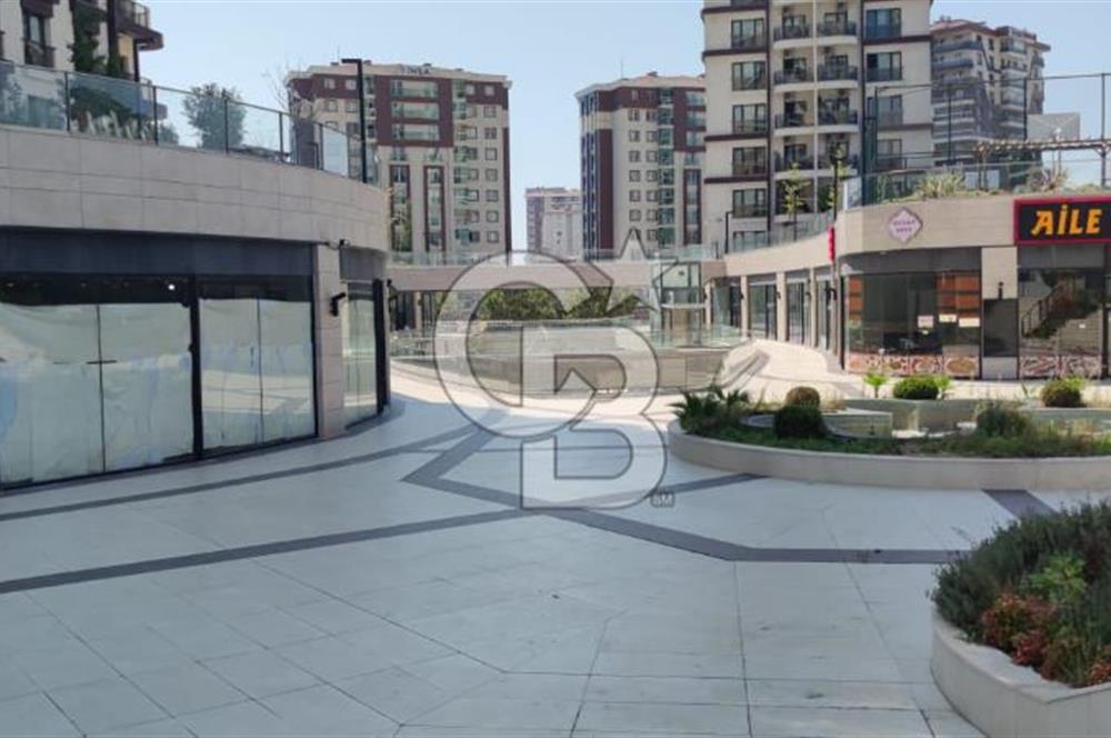 Bağcılar Luxera AVM Satılık Kiracılı Dükkan Takasa Açık