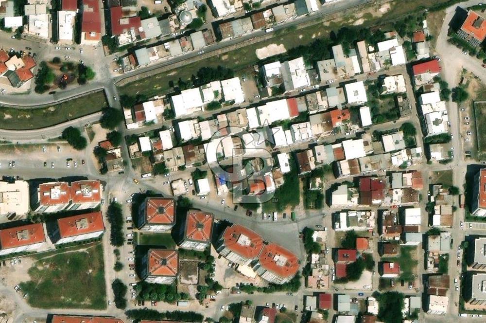 Bayraklı Gökdelenler Bölgesinde 12 Kat İmarlı Arsa