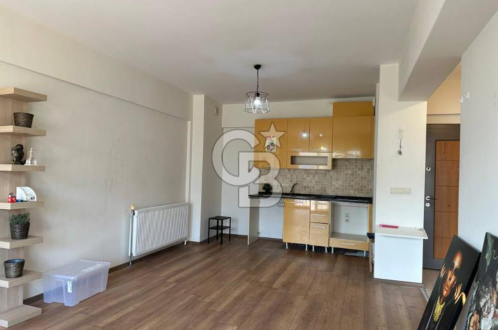 Çiğli Evka 5'te Palmiye Teras Park Sitesinde Kiralık 1+1