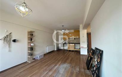 Çiğli Evka 5'te Palmiye Teras Park Sitesinde Kiralık 1+1