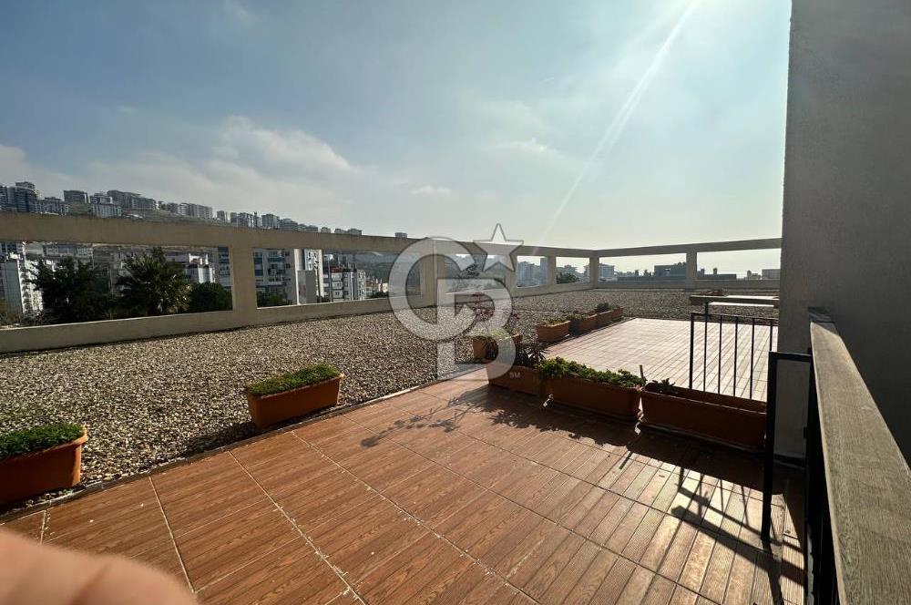 Çiğli Evka 5'te Palmiye Teras Park Sitesinde Kiralık 1+1