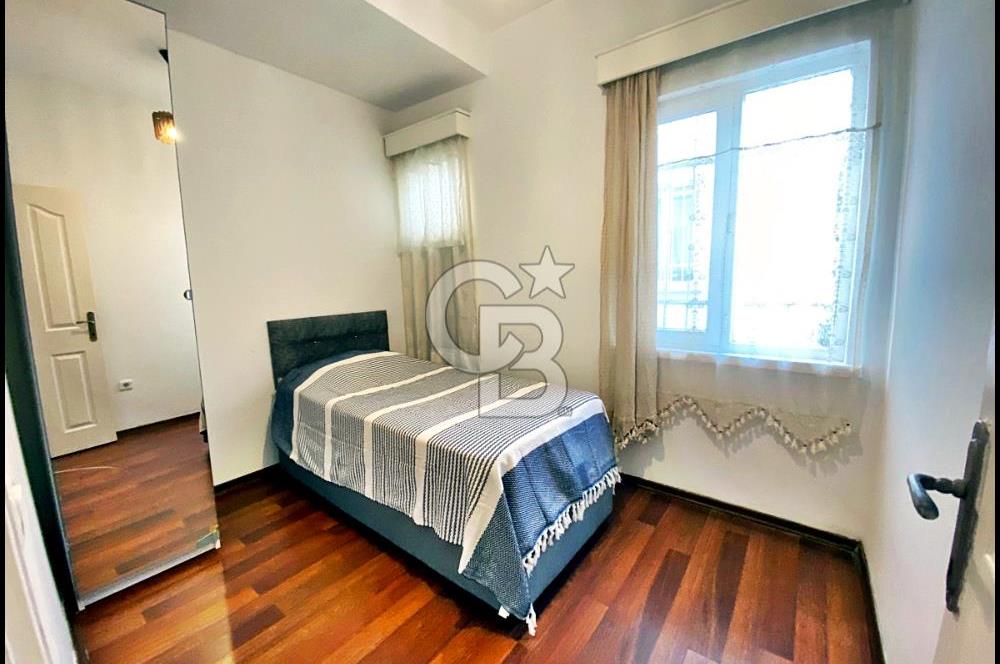 Bodrum Mahfel Cafeye 50 MT Kiralık Üst Kat Daire