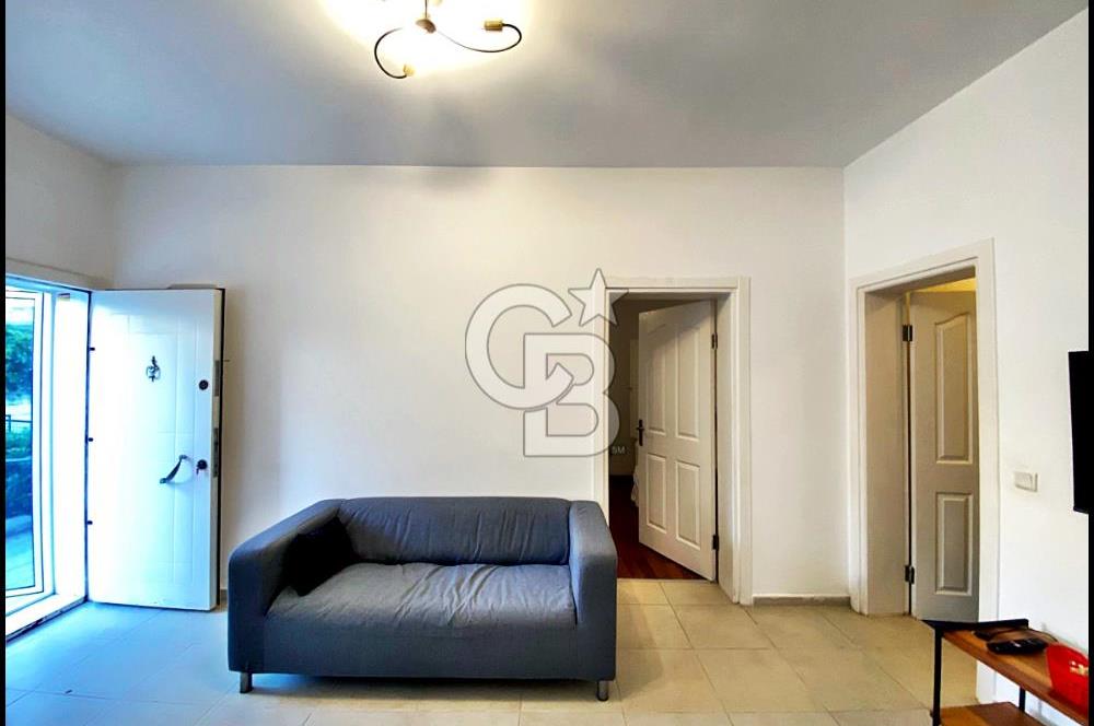 Bodrum Mahfel Cafeye 50 MT Kiralık Üst Kat Daire
