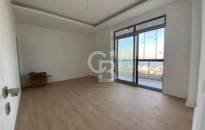 Deniz Manzaralı Geniş Kullanım Alanına Sahip 3+1 / 0 Daire
