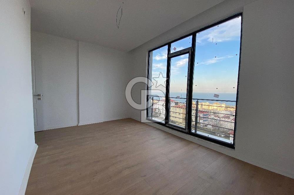 Deniz Manzaralı Geniş Kullanım Alanına Sahip 3+1 / 0 Daire