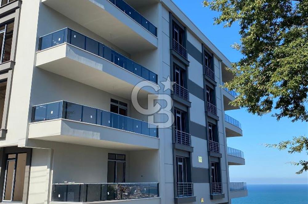 Deniz Manzaralı Geniş Kullanım Alanına Sahip 3+1 / 0 Daire