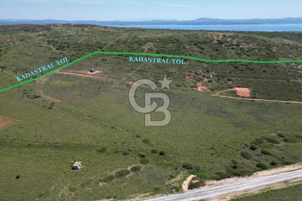 BOZCAADA AYANA KOYUNDA DENİZ MANZARALI 312 M² SATILIK ARSA