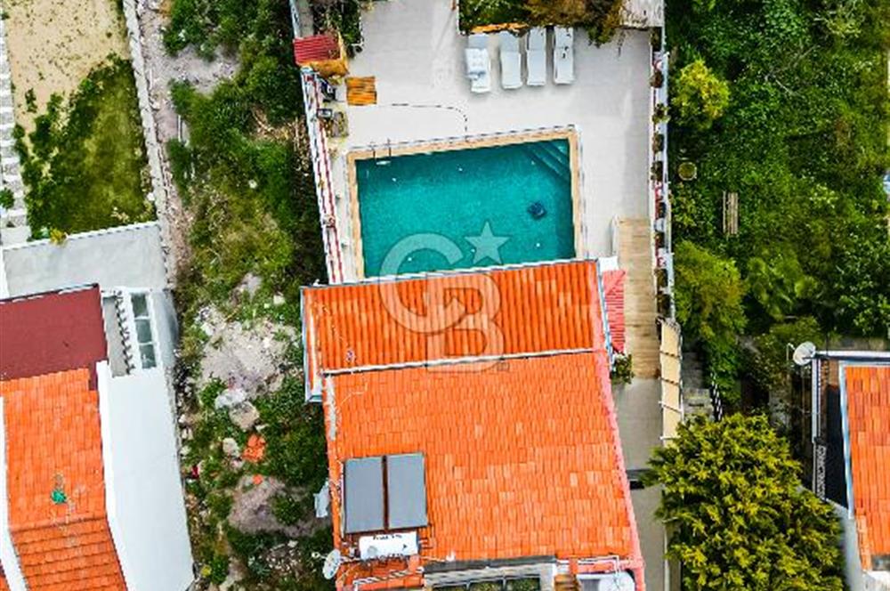 ADABÜKÜ BOĞAZİÇİ'NDE 3+2 MÜSTAKİL VİLLA