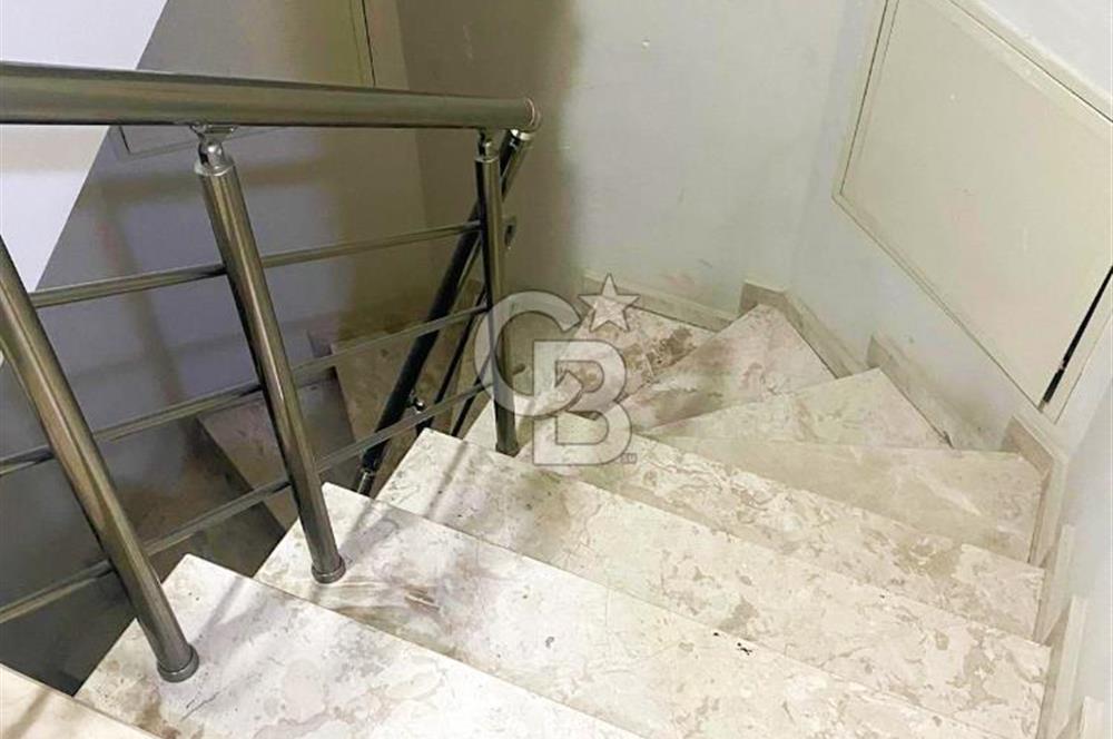 KOZYATAĞI METROYA YAKIN YENİ BİNADA 1+1 SATILIK DAİRE