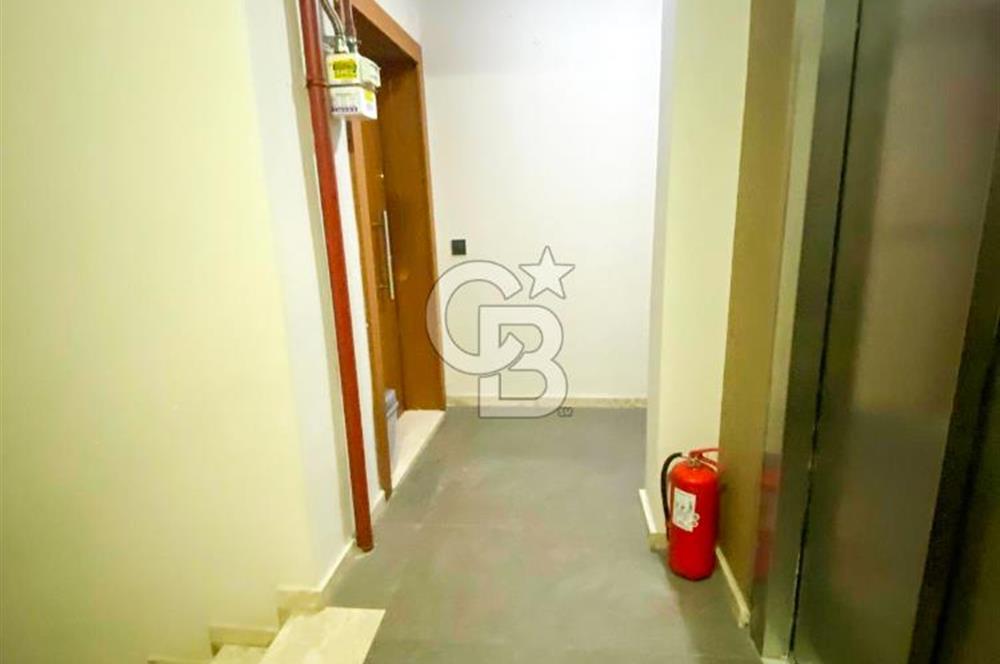 KOZYATAĞI METROYA YAKIN YENİ BİNADA 1+1 SATILIK DAİRE