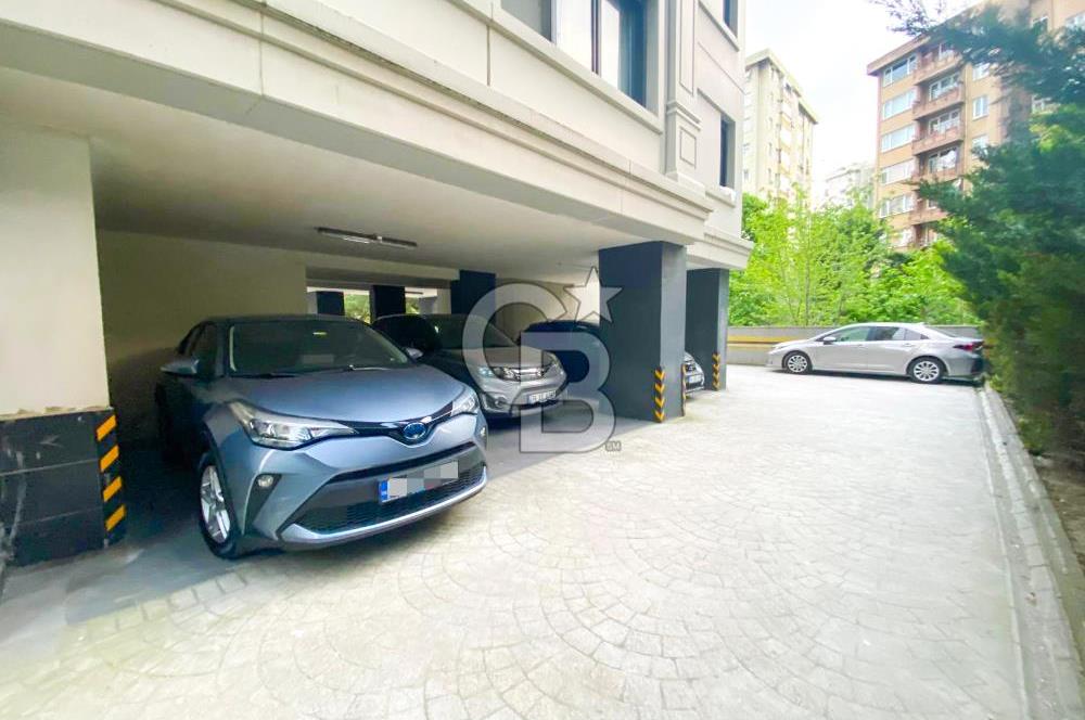 KOZYATAĞI METROYA YAKIN YENİ BİNADA 1+1 SATILIK DAİRE