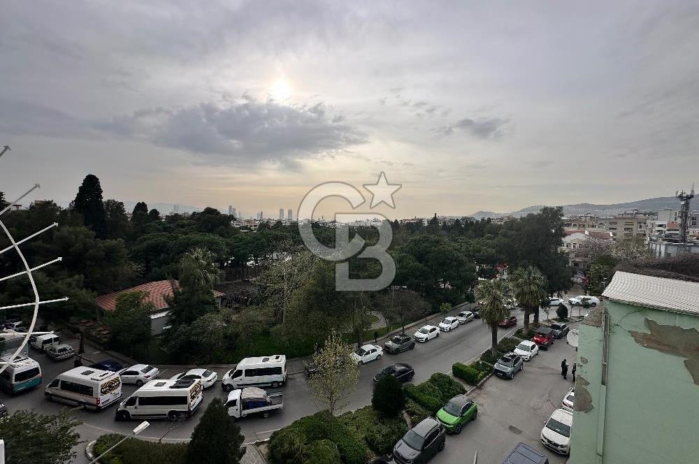 Satılık 3+1 Daire Bornova Büyük park karşısı