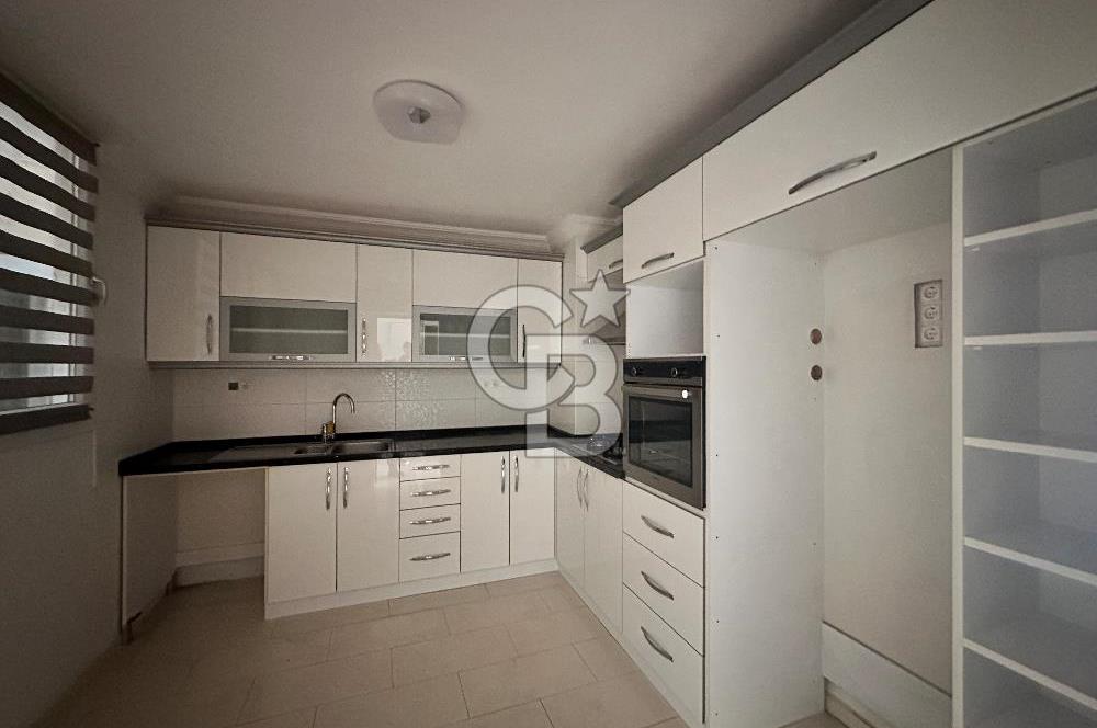 Satılık 3+1 Daire Bornova Büyük park karşısı