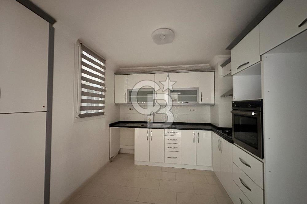 Satılık 3+1 Daire Bornova Büyük park karşısı