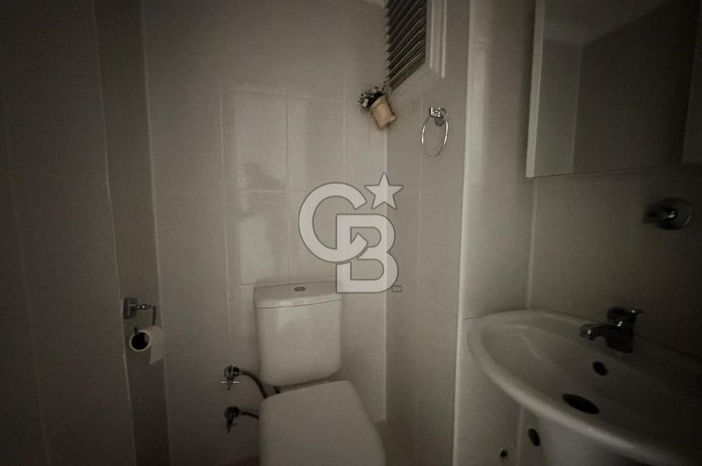 Satılık 3+1 Daire Bornova Büyük park karşısı