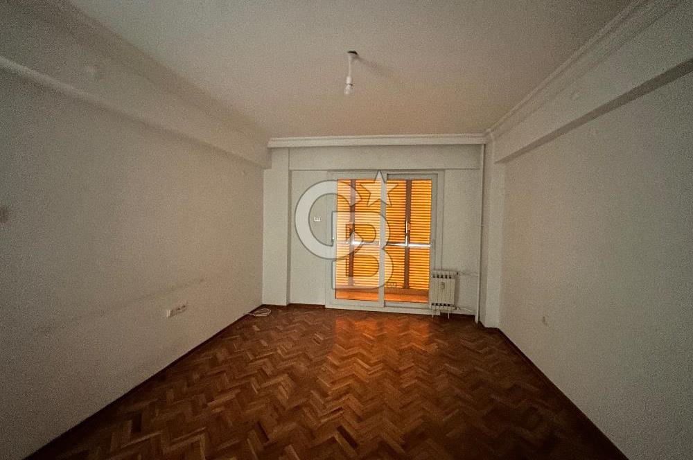 Satılık 3+1 Daire Bornova Büyük park karşısı